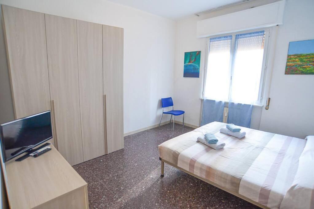 Larte Al Mare Vicino Spiaggia Con Ac E Wifi Apartment Savona Luaran gambar