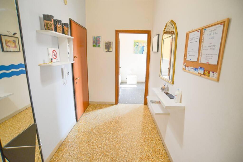 Larte Al Mare Vicino Spiaggia Con Ac E Wifi Apartment Savona Luaran gambar